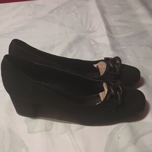 Elegant Black Women's Shoes